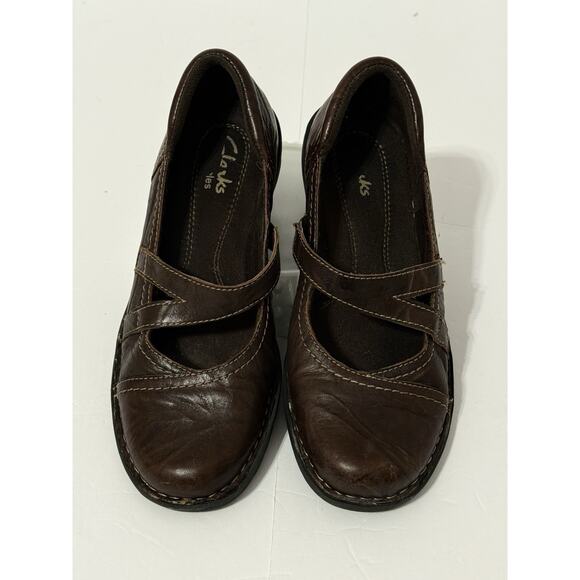 Clark Brown Mary Jane Shoes, Size 6 - Picture 2 of 7